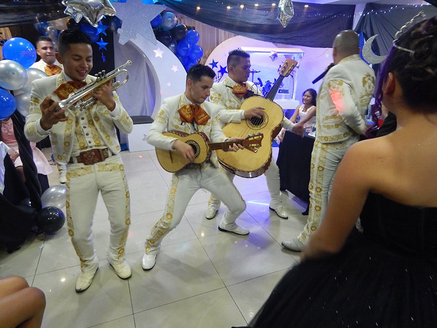 mariachis bogotá 24 horas