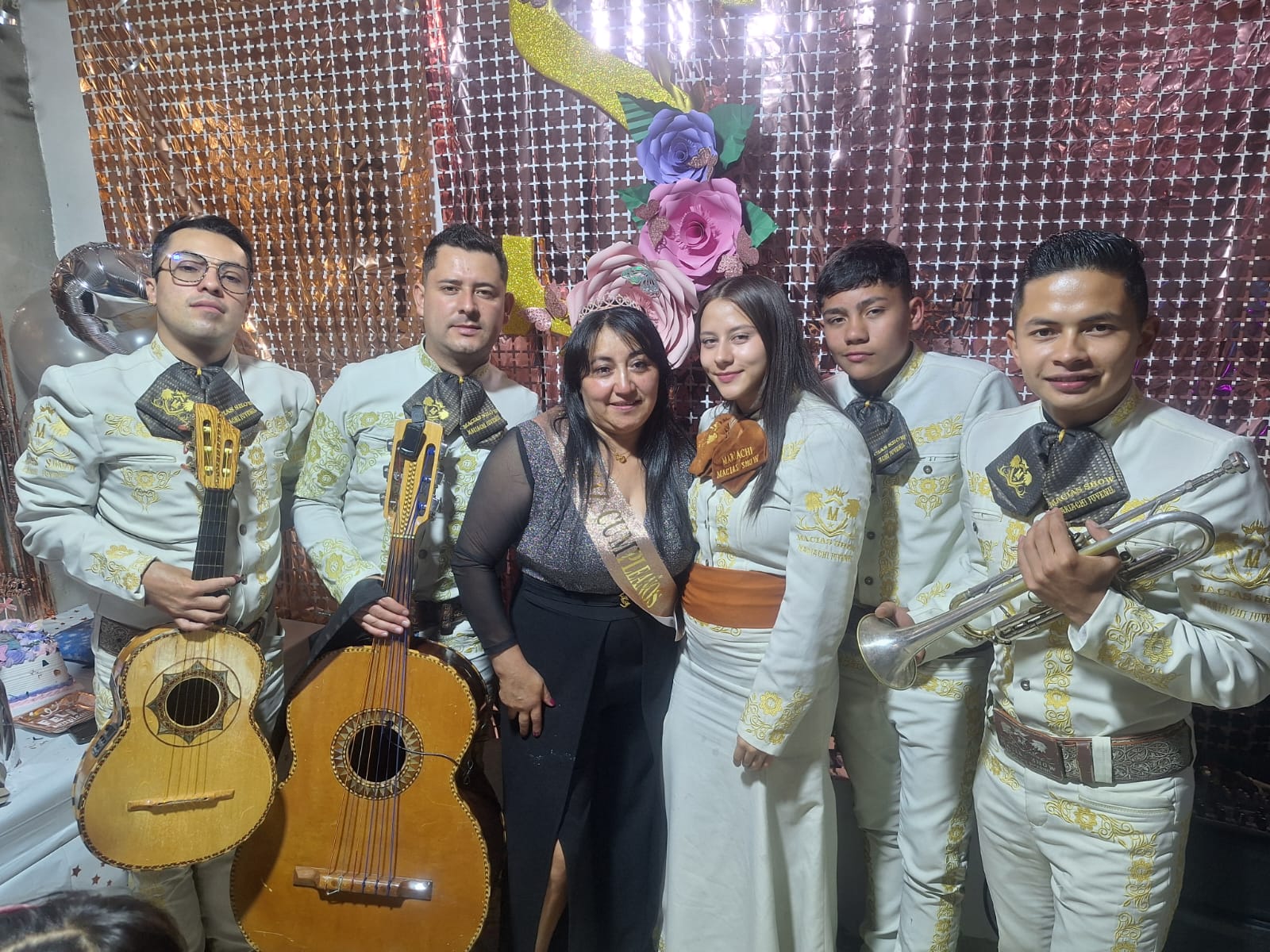 Serenata con Mariachi